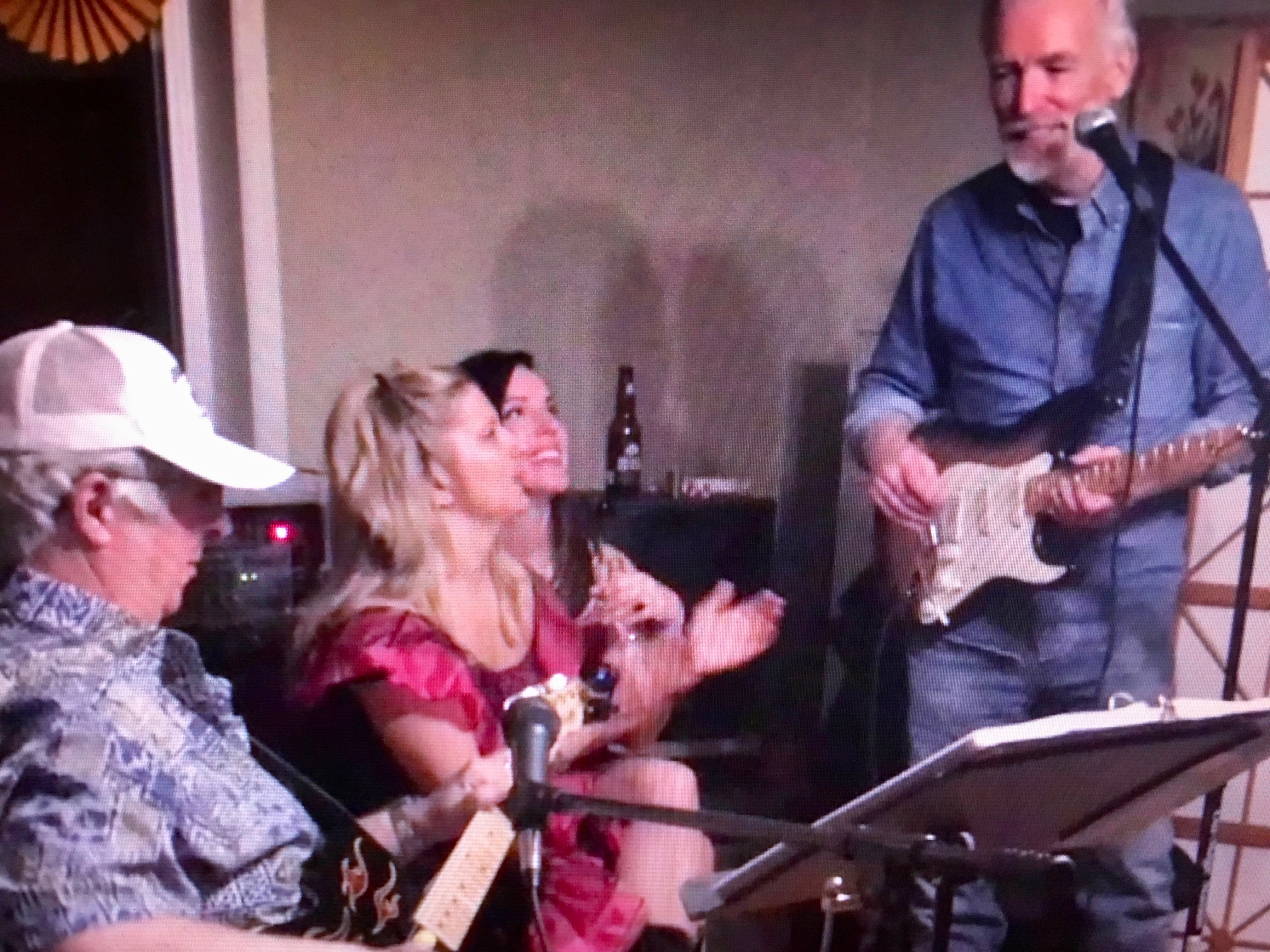  With the infamous Bill Bernard, daughter Heather, and Jen 